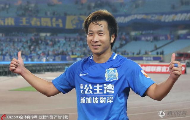 法媒：尤文与阿森纳联系，商谈托马斯冬窗转会事宜据法国媒体Foot Mercato报道，尤文与阿森纳进行了联系，商谈托马斯的转会事宜。